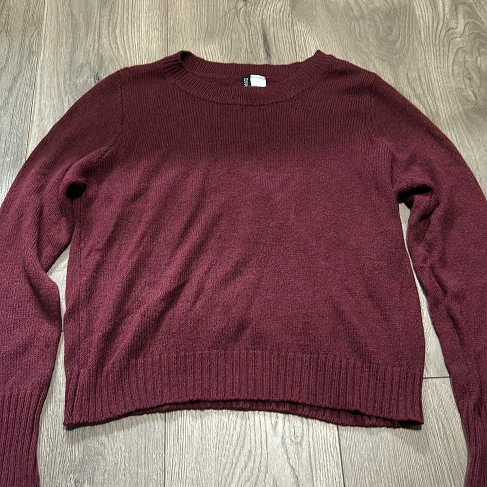 Women’s sweater